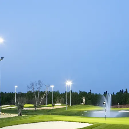 酒店 Amendoeira Golf - And 4*